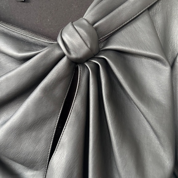 Black Mixed Media Top -Size)X-1X from Universal Standard - Picture 3 of 7